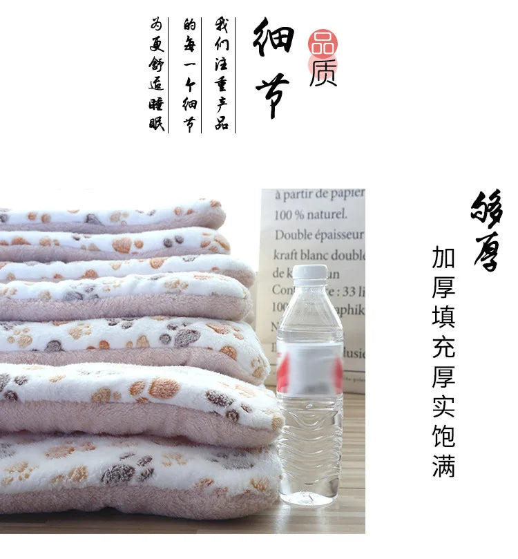 Thickened Comfortable Warm Small Cat Sleeping Cushion Skin-friendly Cute Winter Medium Dog Sofa Mat for Puppy Bed Accessories