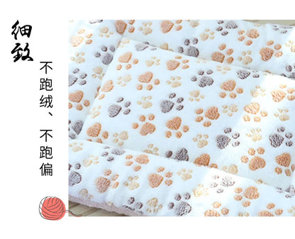 Thickened Comfortable Warm Small Cat Sleeping Cushion Skin-friendly Cute Winter Medium Dog Sofa Mat for Puppy Bed Accessories