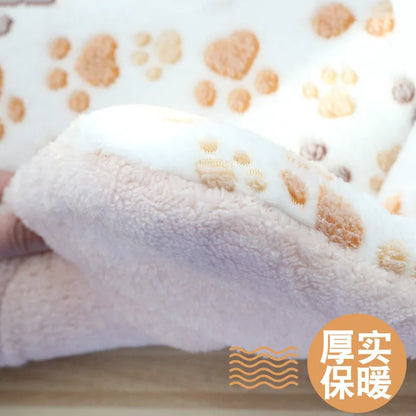 Thickened Comfortable Warm Small Cat Sleeping Cushion Skin-friendly Cute Winter Medium Dog Sofa Mat for Puppy Bed Accessories