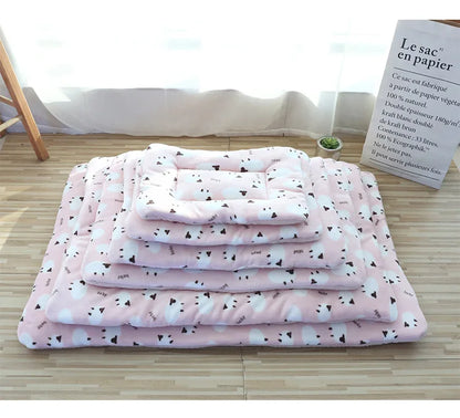 Thickened Comfortable Warm Small Cat Sleeping Cushion Skin-friendly Cute Winter Medium Dog Sofa Mat for Puppy Bed Accessories