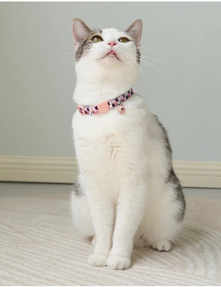 Cat Collar, Kitten Woven Necklace, Neck Collar with Bell, Anti-Choking, Adjustable, Comfortable, Safety Buckle, Pet Accessory