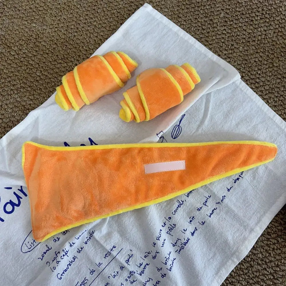 Soft Croissant Dog Toy Dog Training Bite Resistant Dog Treat Dispenser Mental Stimulation Puppy Puzzle Toy Feeding Activity